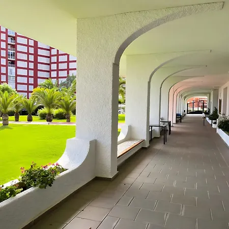 Nereidas Beachfront Апартаменты Кульера